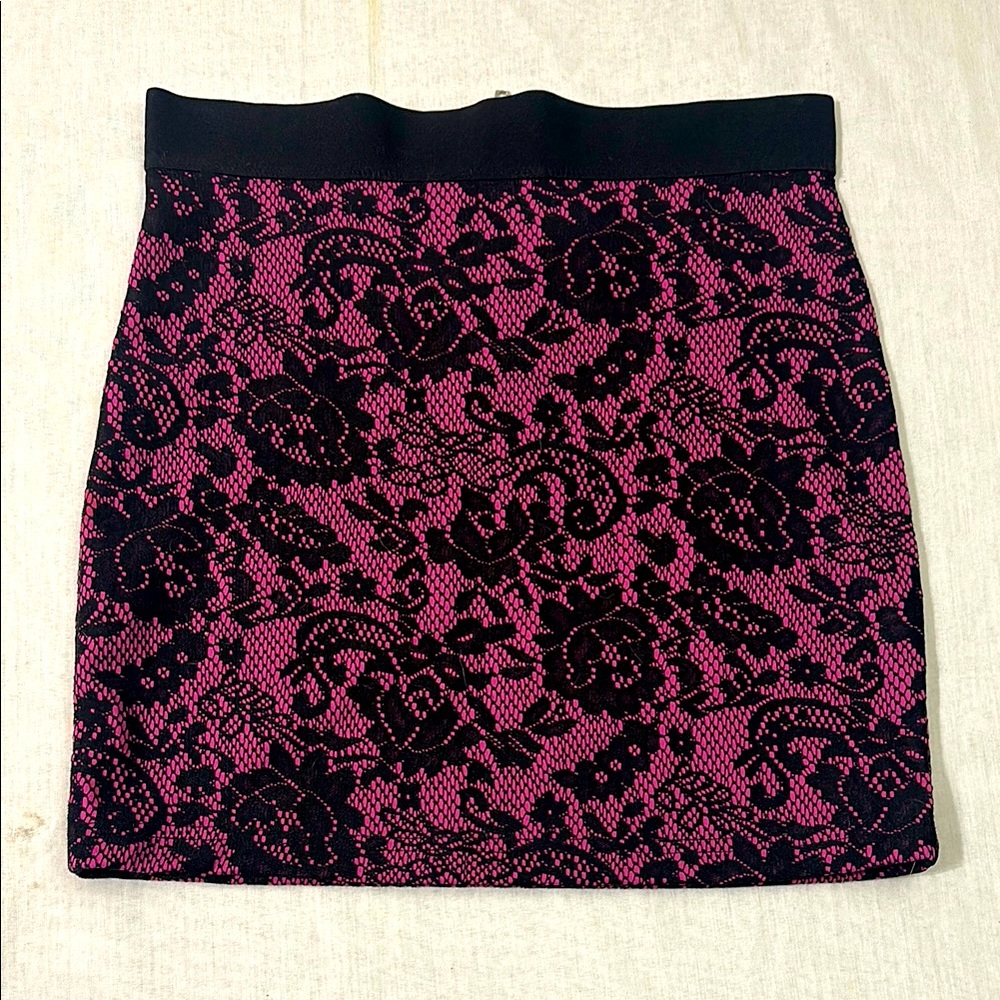 H&M Divided Elegant Black and Pink Lace Skirt